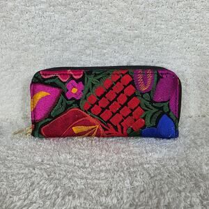 Mexican Handmade Chiapas Loom Floral Embroidered Black Leather Embossed Wallet